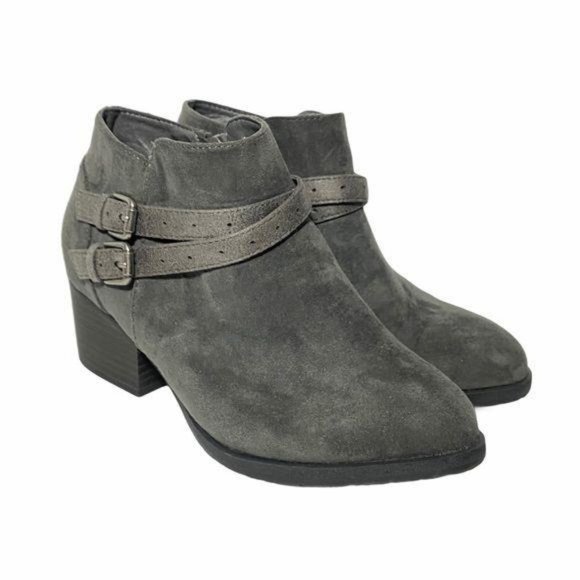 Sonoma Esme Charcoal Gray Suede Ankle Booties Size 6.5 Wide - Picture 1 of 8